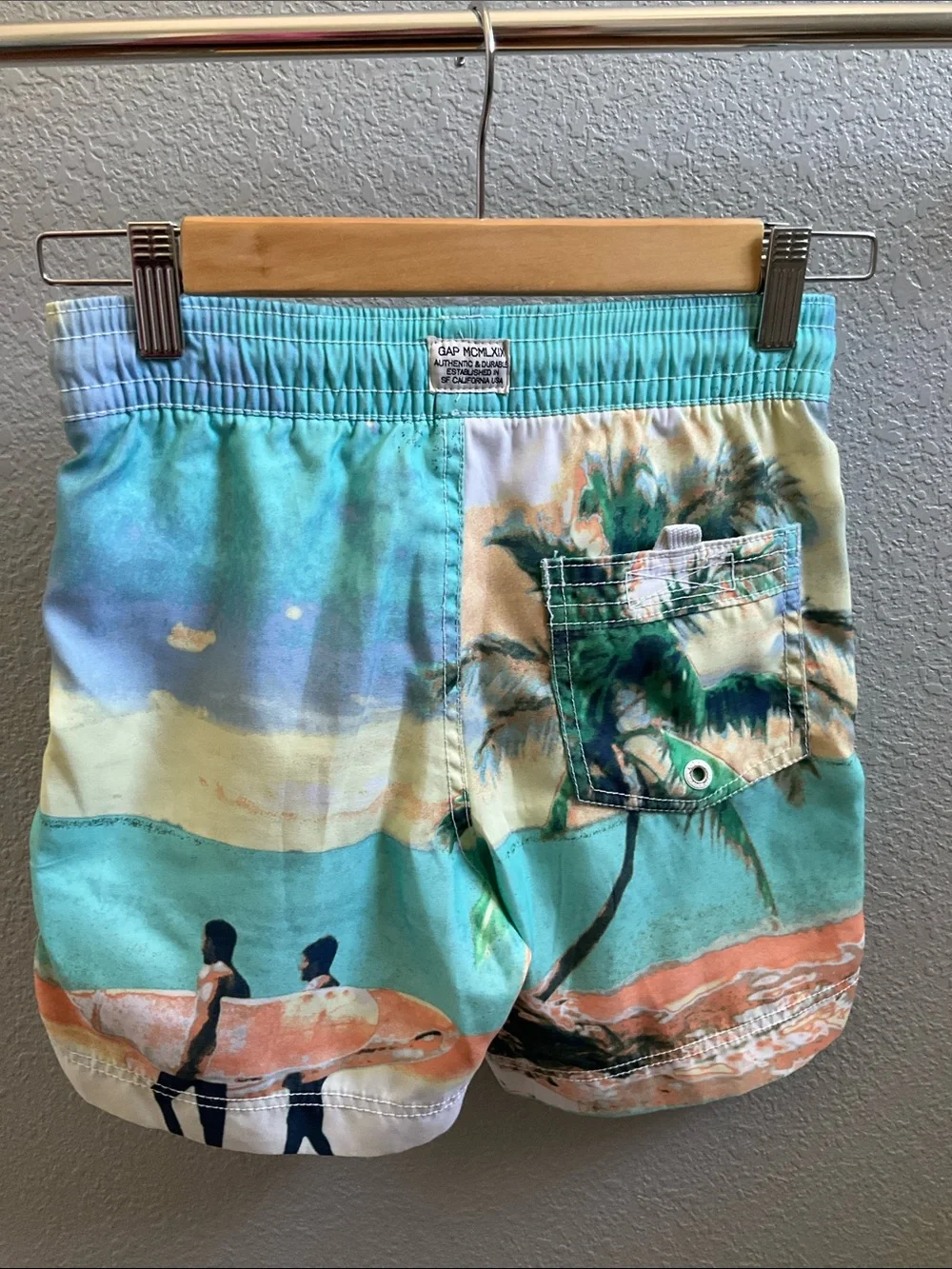 GAP Swim trunks kids 6-7